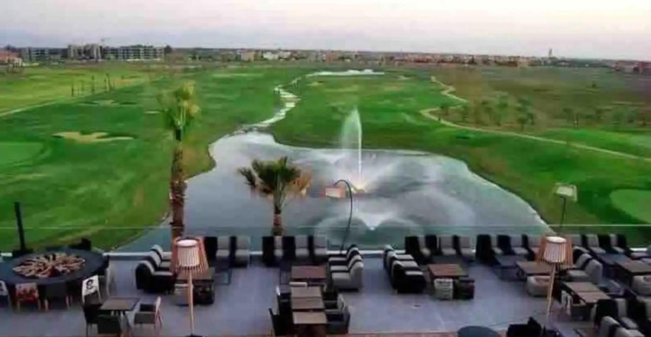 Mini-Villa Situee Dans Une Residence Prestigia A Marrakech, Avec Une Vue Sur La Piscine Et Le Golf Une Securite 24H Sur 24 Et Une Proximite Ideale De L Aeroport 5 Minutes C Est Une Offre Parfaite Pour Des Vacances Marrákes Kültér fotó